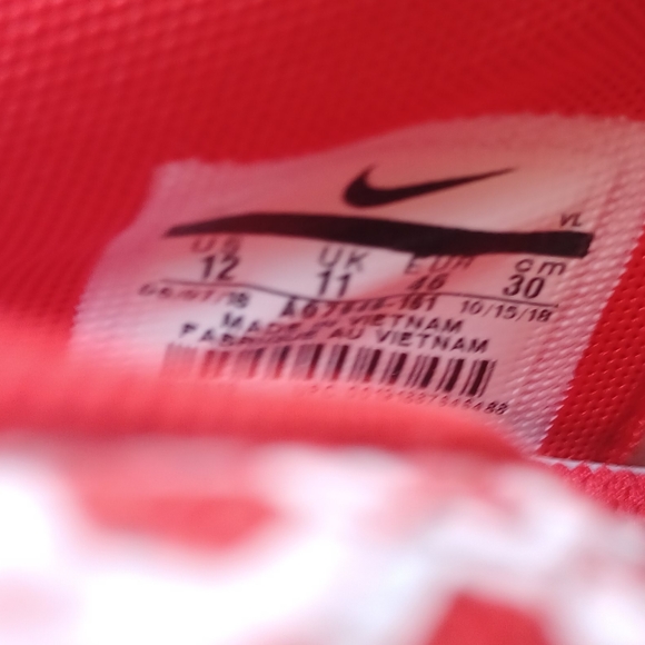 Nike Vapor Ultrafly BSBL Mid infield/Outfield Baseball - Picture 2 of 3